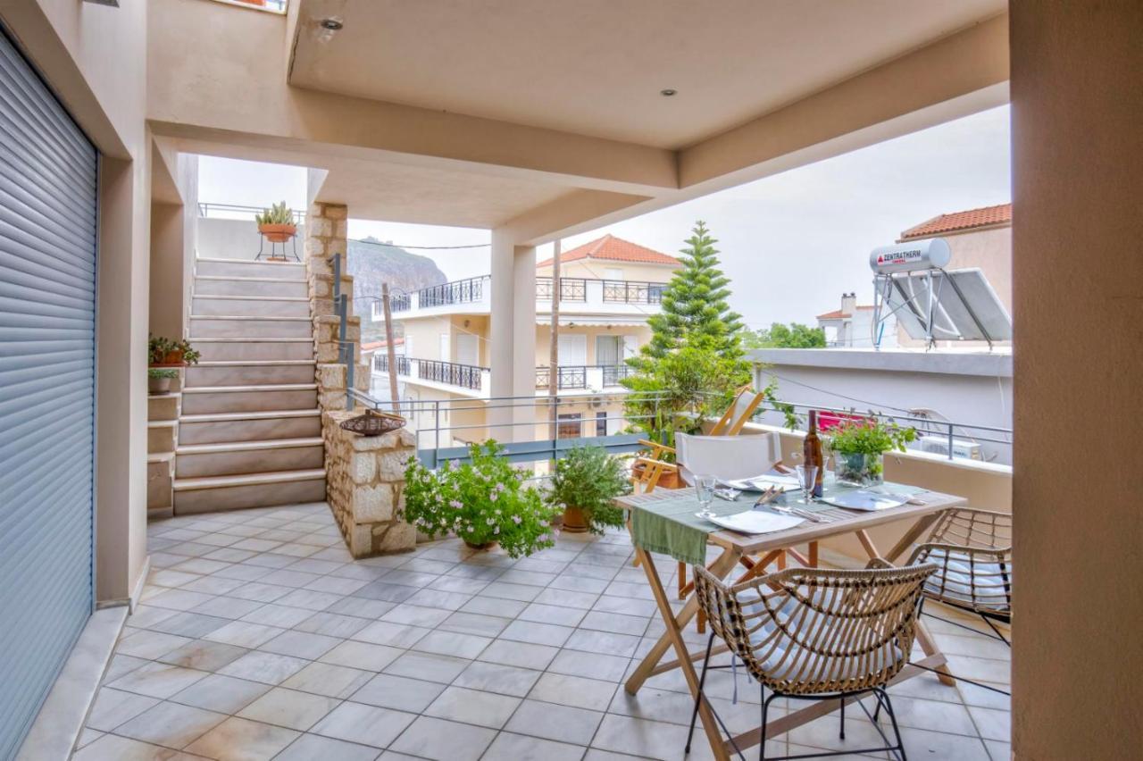 Monemvasia Modern Flat With Partial View Екстериор снимка